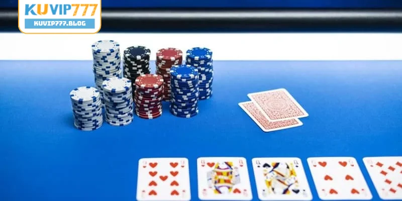 Phá phỏm để đối thủ sập bẫy tức thì
